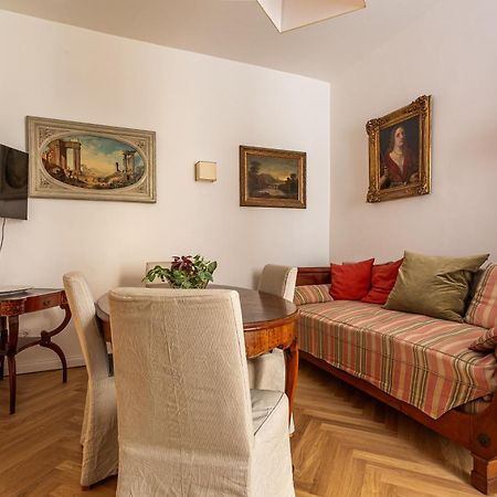 Iflat A Peaceful Nest In The Eternal City Roma Ngoại thất bức ảnh